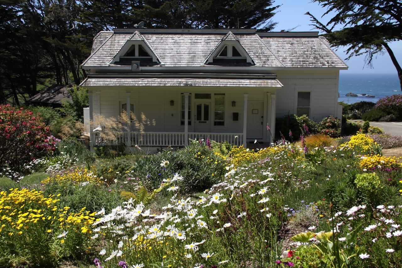 Elk Cove Inn & Spa Exterior photo